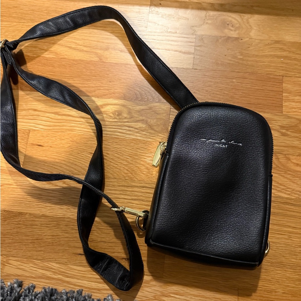 Elegant Black Crossbody Bag by Incat